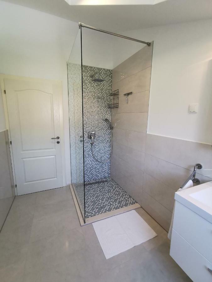 Kaštela New Apartments 9 Minutes From Split Airport מראה חיצוני תמונה